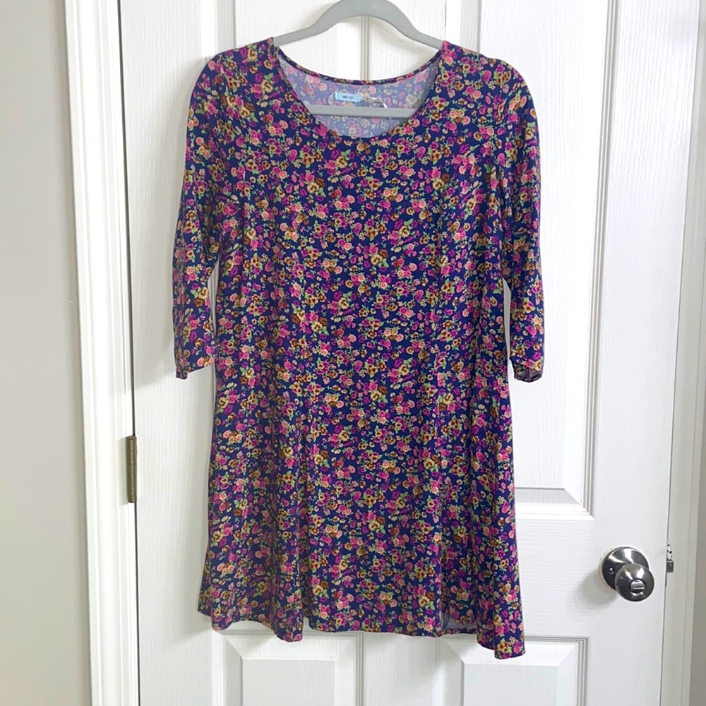 Urban Outfitters Mid Sleeve Dress!